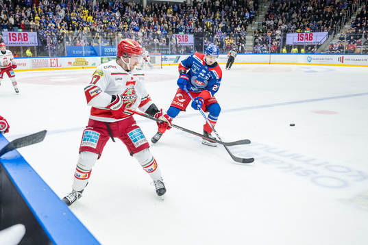 MoDos Riley Woods och Oskarshamns Hampus Karlsson