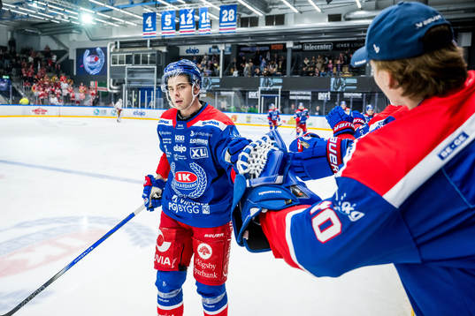 Oskarshamns Viktor Lodin jublar