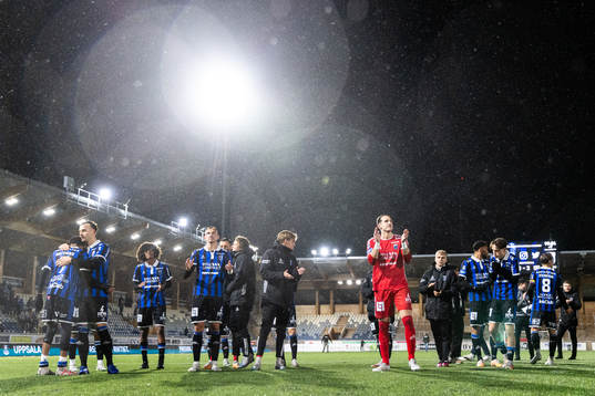 Sirius spelare jublar
