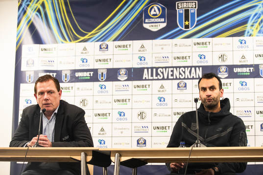 Sirius tränare Christer Mattiasson och assisterande