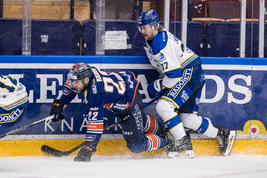 Växjö Lakers HCs Tobias Rieder och Leksands IFs Anton