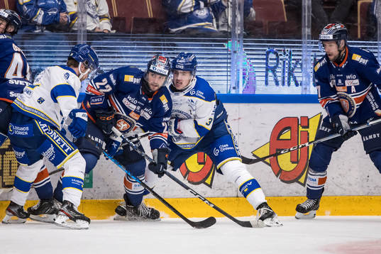 Växjö Lakers HCs Tobias Rieder och Leksands IFs Fred