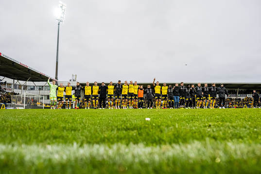 Players of Lillestrøm celebrates