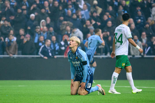 Djurgårdens Lucas Bergvall deppar