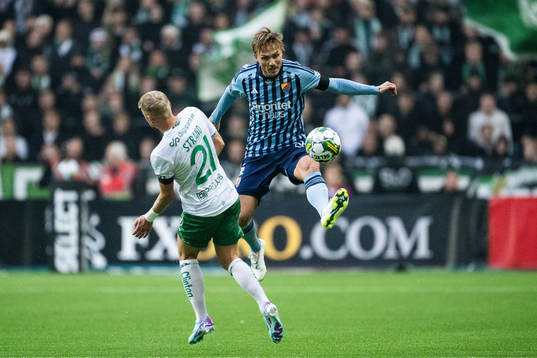 Hammarbys Simon Strand och Djurgårdens Pierre Neurath