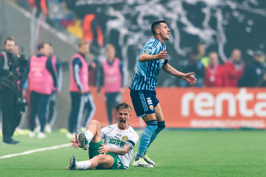 Hammarbys Fredrik Hammar och Djurgårdens Haris Radetinac