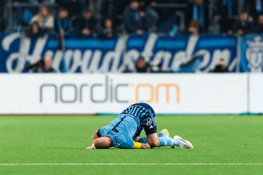 Djurgårdens Magnus Eriksson har ont