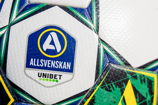 En fotboll med Unibet