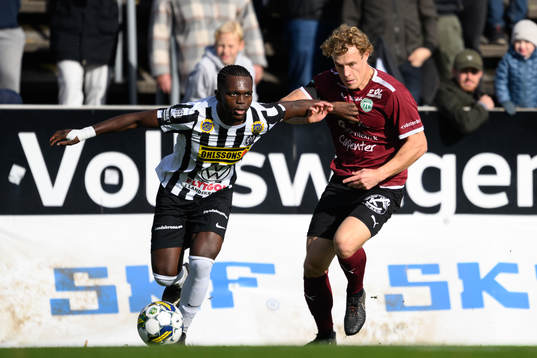 Landskronas Kofi Asare och Västerås SKs Herman Magnusson
