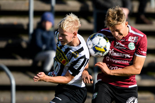 Landskronas Emil Lindman och Västerås SKs Simon Gefvert