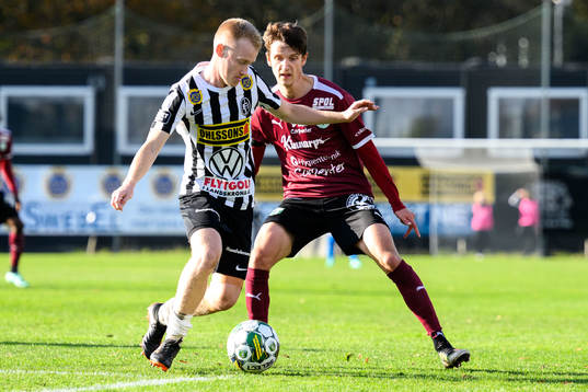 Landskronas David Edvardsson och Västerås SKs Olle Edlund