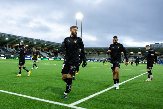 Häckens Simon Sandberg innan fotbollsmatchen i Allsvenskan