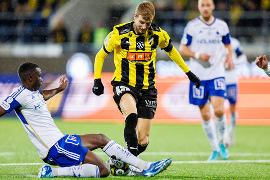 IFK Norrköpings Yahya Kalley och Häckens Simon Gustafson
