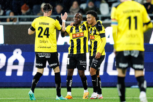 Häckens Edward Chilufya jublar
