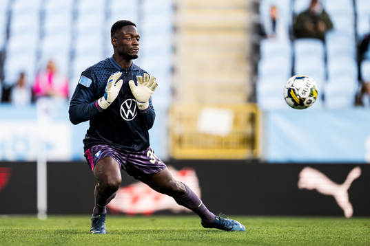 Malmö FFs målvakt Ismael Diawara