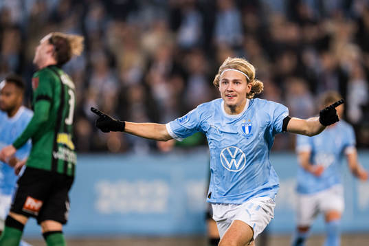 Malmö FFs Sebastian Nanasi jublar