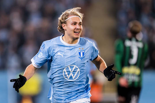 Malmö FFs Sebastian Nanasi jublar
