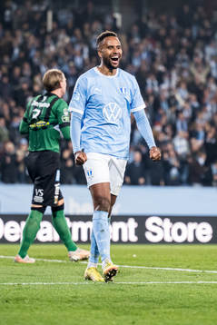 Malmö FFs Isaac Kiese Thelin jublar