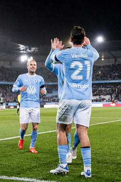 Malmö FFs Stefano Vecchia jublar