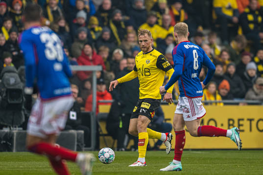 Espen Bjørnsen Garnås of Lillestrøm