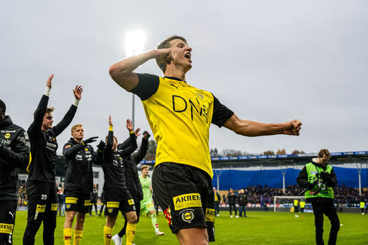 Thomas Lehne Olsen of Lillestrøm celebrates