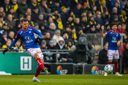 Eneo Bitri of Vålerenga