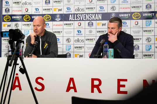AIKs tränare Henning Berg och Elfsborgs manager Jimmy