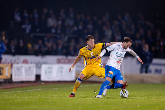 IFK Göteborgs Sebastian Hausner och Värnamos Gustav