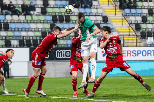 Jönköpings Södras Alexander Berntsson gör 1-0