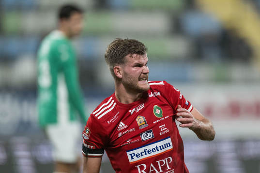 Skövde AIKs Elias Lindell deppar