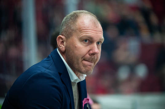 HV71s tränare Johan Lindbom