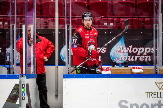 Malmö Redhawks Johan Ivarsson i utvisningsbåset