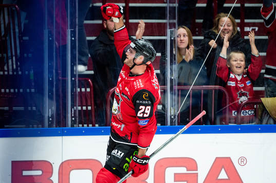 Malmö Redhawks Kim Rosdahl jublar