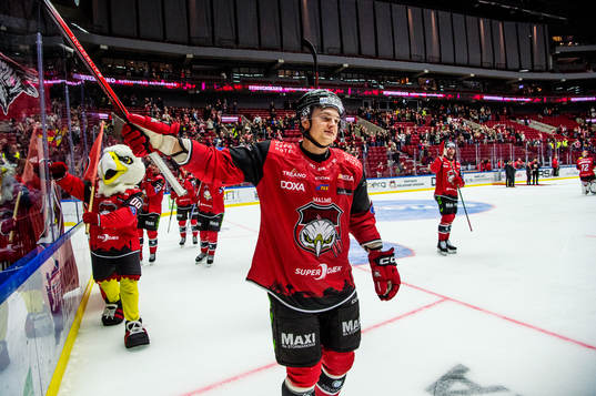 Malmö Redhawks Teemu Kivihalme jublar