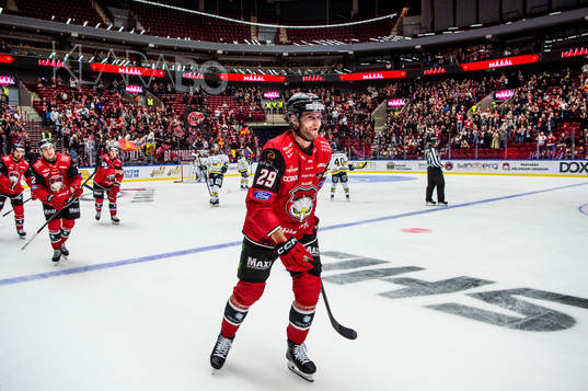 Malmö Redhawks Kim Rosdahl jublar