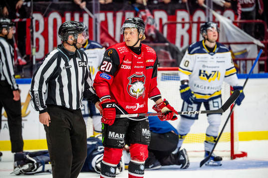 Malmö Redhawks Thomas Berg Paulsen får matchstraff