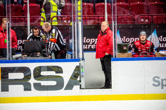 Malmö Redhawks Thomas Berg Paulsen får matchstraff