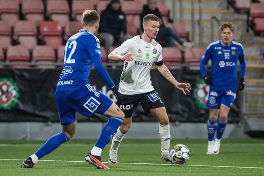 Örebros Samuel Kroon