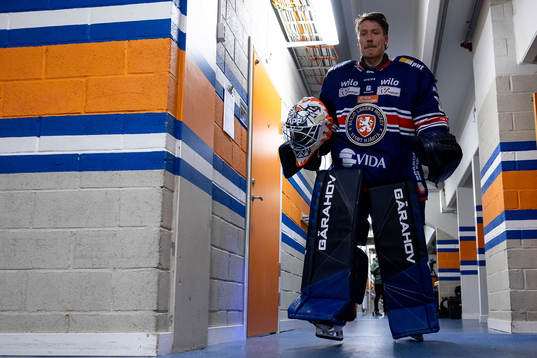 Växjös målvakt Emil Larmi