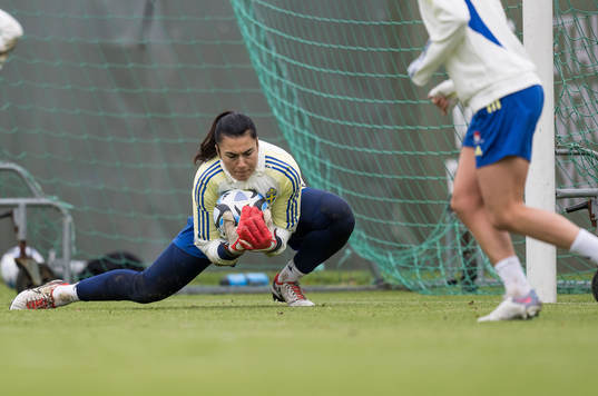 Goalkeeper Zecira Musovic of Sweden