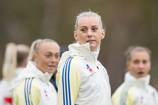 Stina Blackstenius of Sweden