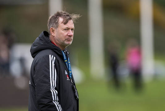 Head coach Peter Gerhardsson of Sweden