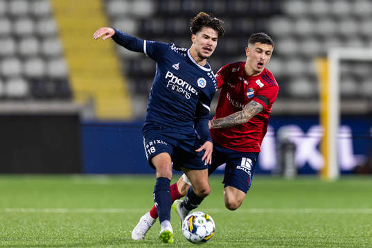 Utsiktens William Milovanovic och Östers Antonio Yakoub