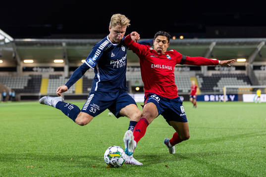 Utsiktens Sebastian Lagerlund och Östers Lukas Bergquist