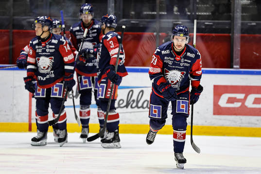 Linköpings Ty Rattie jublar