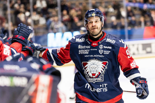 Linköpings Lance Bouma jublar