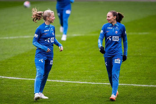 Justine Kvaleng Kielland and Marit Bratberg Lund of the