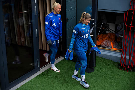 Maria Thorisdottir and Maren Mjelde of the Norwegian
