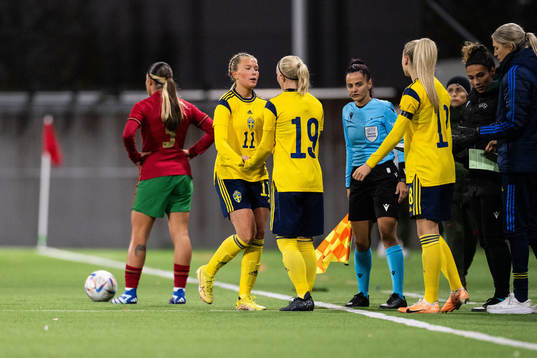 Tilda Sandén and Lovisa Brogren of Sweden