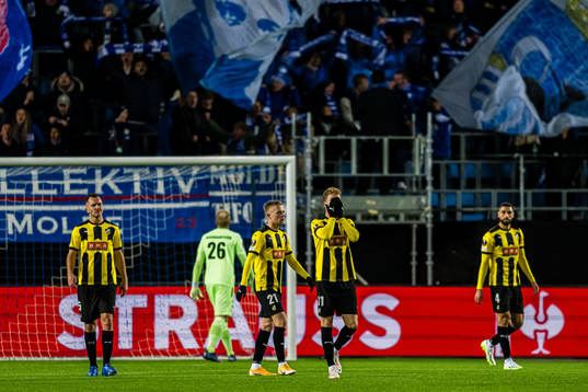 Even Hovland and Samuel Gustafson of Häcken looks dejected